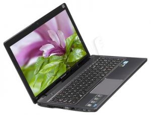 Lenovo IdeaPad Z580A i5-3210M 4GB 15,6" 1TB GT635M(2GB) W8MM
